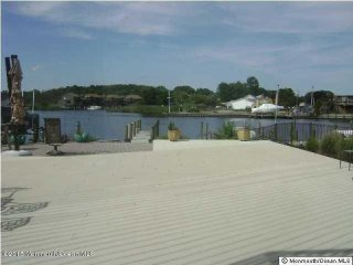 3 bedroom Flat For Sale: 648 Harbor..