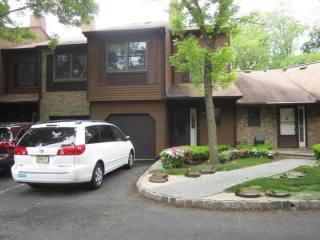 2 bedroom Flat For Sale: 13 Churchill..