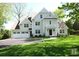 5 bedroom House For Sale: 43 HAWTHORNE..