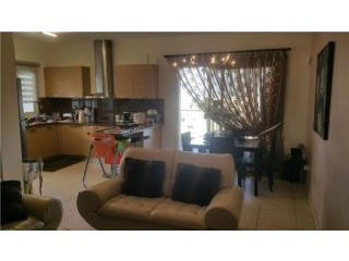 SPACIOUS - MODERN 2 bedroom apartment..