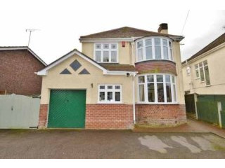 3 bedroom, Detached House house for sale