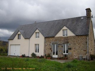 5 Bedrooms - House - Basse-Normandie -..