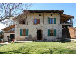 Stone House For Sale With Garden..