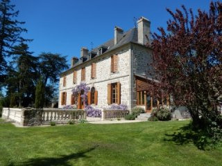 7 Bedrooms - Stone House -..