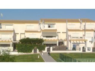 Town House - A large townhouse on three..