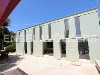 Finca with modern architecture in a..