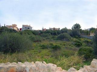 Building plot at second sea line in Sa..