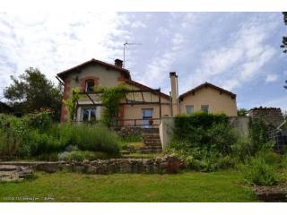 Fabulous 2 Bed Renovated House With..