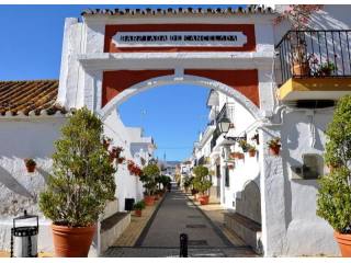 3 bedroom town house for sale