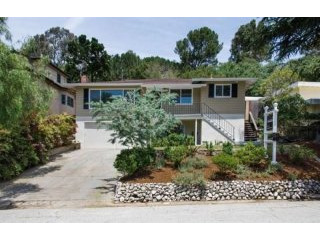 a charming home in san carlos