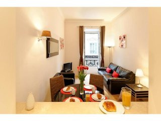Good Value 2 Bed Near Boulevard Victor..