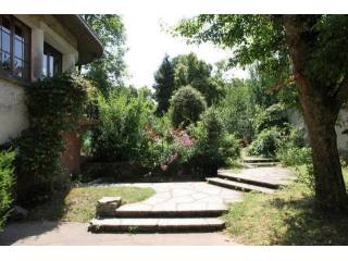 11 bedroom Town House For Sale: 86000..