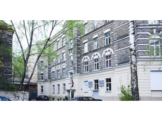 Apartment In The Embassy Area Of Riga