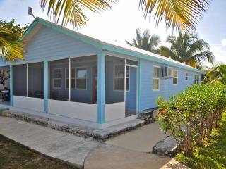 Apartment/townhouse - This 2 bedroom..
