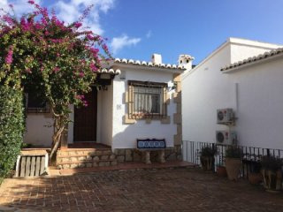 4 Bedrooms - Bungalow - Alicante - For..