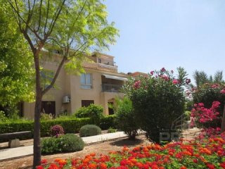 Apartment in Paphos, Cyprus, for Sale..