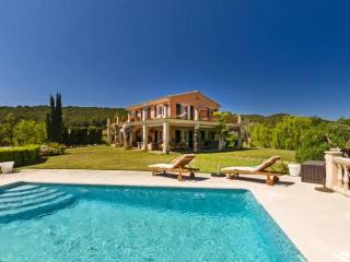 Charming country house with panoramic..
