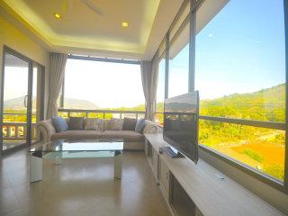 Exclusive 2 Bedroom Golf Apartment in..