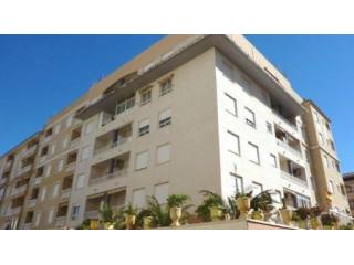 Resale · Apartment · Spain · Costa Bl..