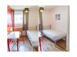 Single with single bed near Manor House..