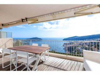 Sale Apartment - Villefranche-sur-Mer
