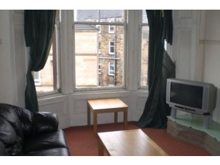 3/3 270 Cumbernauld Rd, Dennistoun..