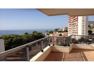 STUNNING SEA VIEWS- 2 BED APART