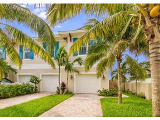 3 bedroom Detached House For Sale: 107..