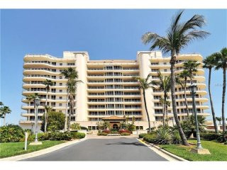3 bedroom Town House For Sale: 3060..