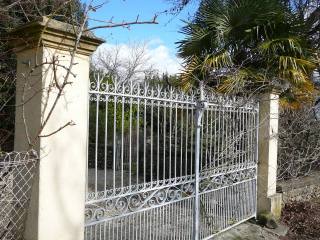 Pretty 4 Bed Countryside Manor