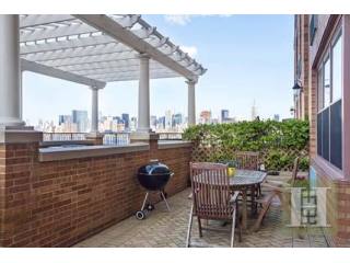 3 bedroom Apartment For Sale: 2..