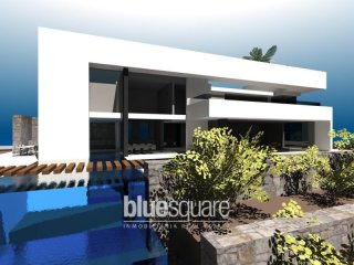Superb modern luxurious villa with 3..