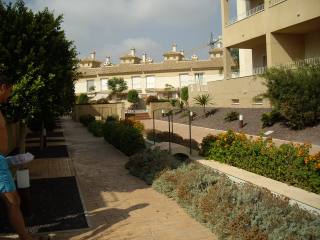 3 BEDROOM PENTHOUSE APARTMENT IN LOS..