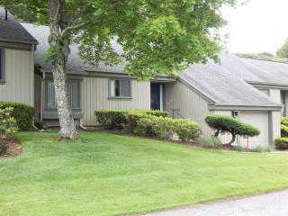 2 bedroom Condominium For Sale: Somers..