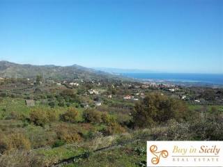 Land For Sale: Piedimonte Etneo, Catania