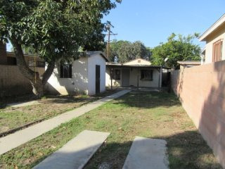 12017 3rd Ave Lynwood, CA, 90262 Los..