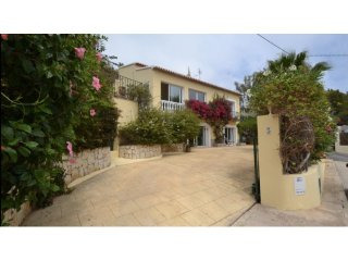 4-Bed 3-Bath Villa In Javea - Javea