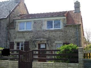 Stone House with 200m2 Garden