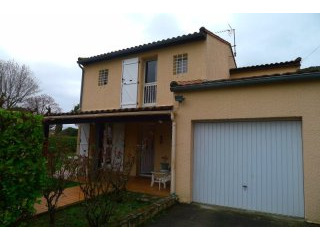 3 Bedrooms - Villa -..