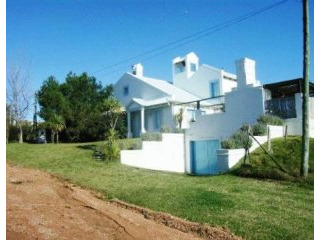 4 Bedroom House - For Rent -..