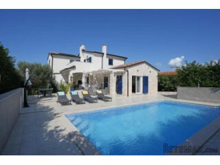 PREKRASNA KAMENA VILLA U OKOLICI POREČA