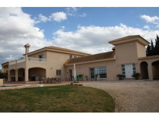 Villa for sale in Playa Honda