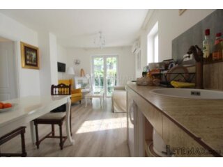 CRIKVENICA APARTMAN 53M2 1S+DB NA 80M OD MORA!