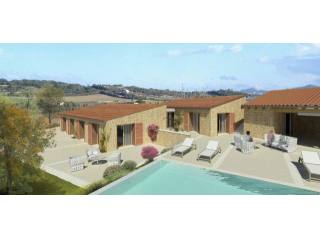 Building plot with fantastic views..