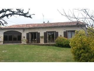 Renovated 4 bedroom stone house with..