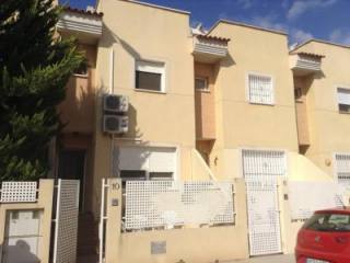 4 Bedrooms - Townhouse - Alicante - For..