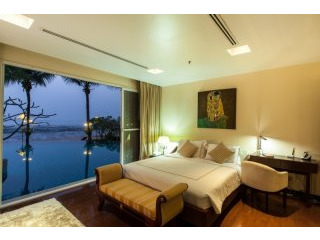 Ananya: Ultra-luxury beachfront..
