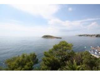 4 Bedrooms - Apartment - For Sale