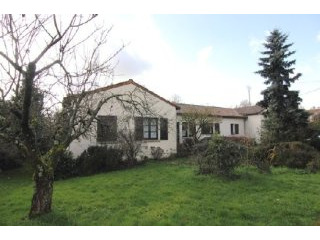 4 Bedroom Property For Sale