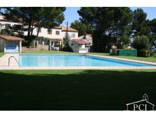 apartment in a peaceful area and with..